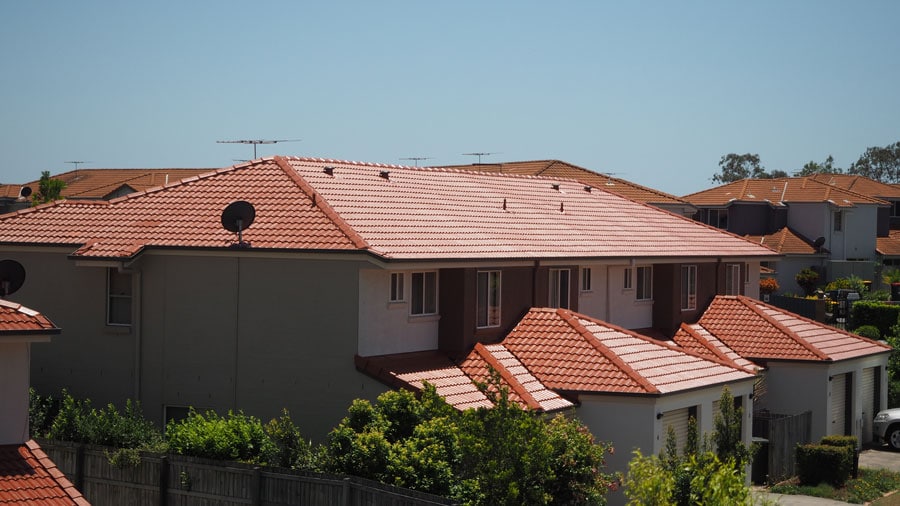 Brisbane Northside roof painting apply primer seal and roof membrane